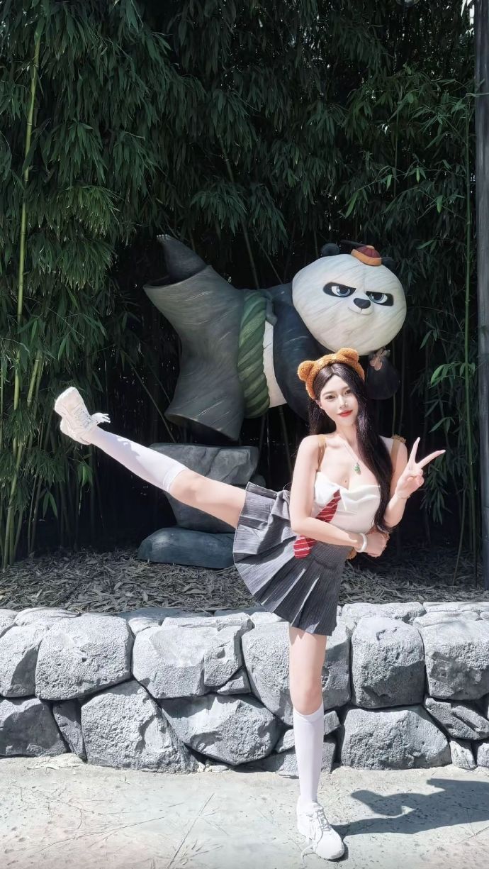 这个系列就没有丑的 ​​​，真的是爱了 ​​​ 摄影师：纯良软妹